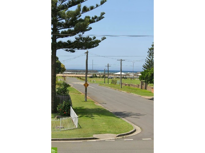 Lake Illawarra NSW 2528