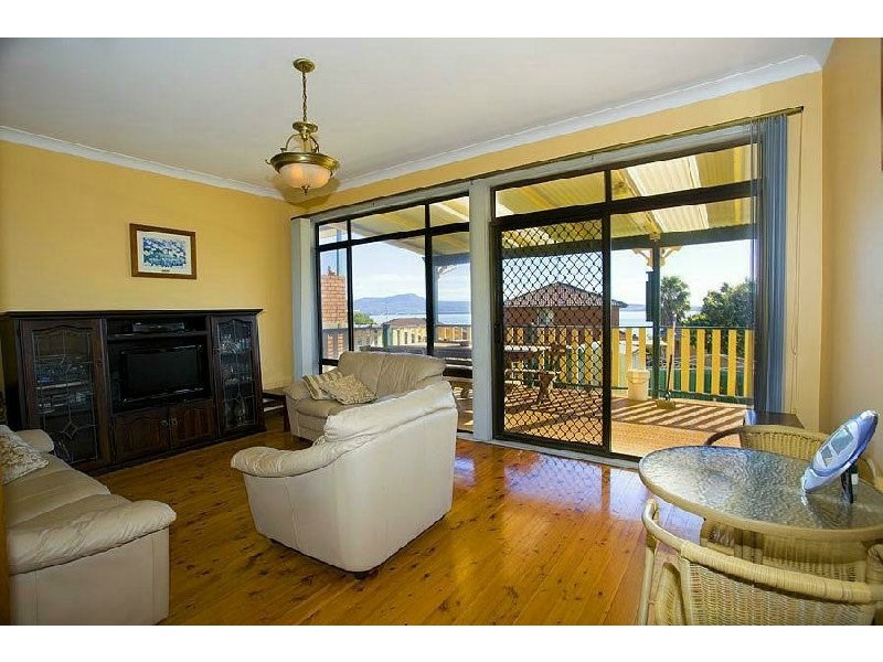 Mount Warrigal NSW 2528
