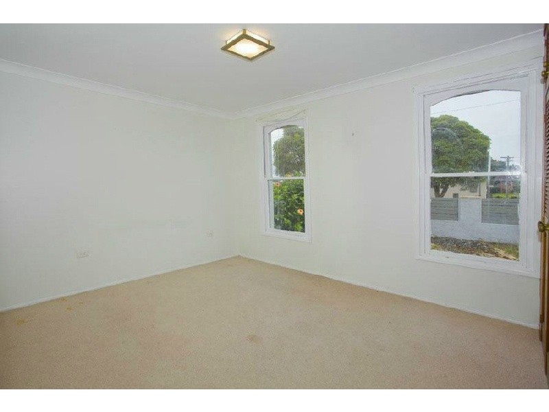 Barrack Heights NSW 2528