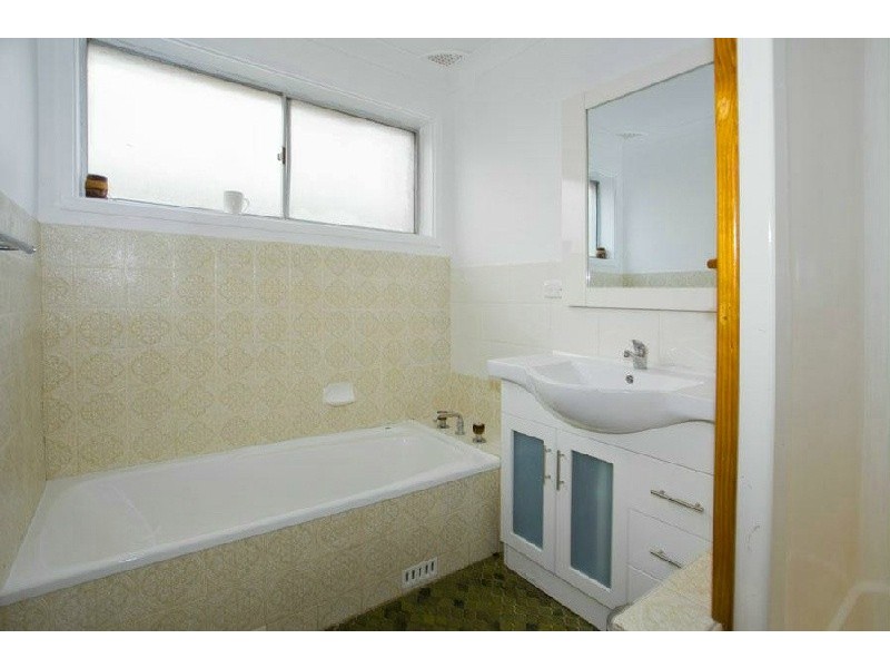 Barrack Heights NSW 2528
