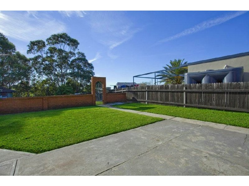 Lake Heights NSW 2502