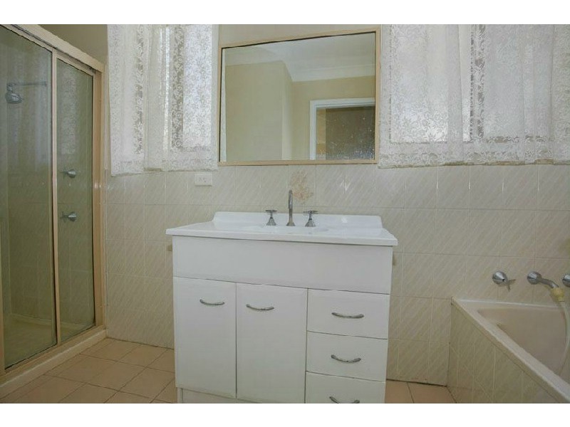 Oak Flats NSW 2529