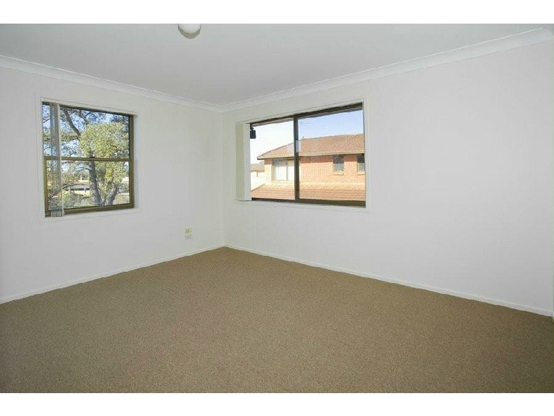 Unanderra NSW 2526