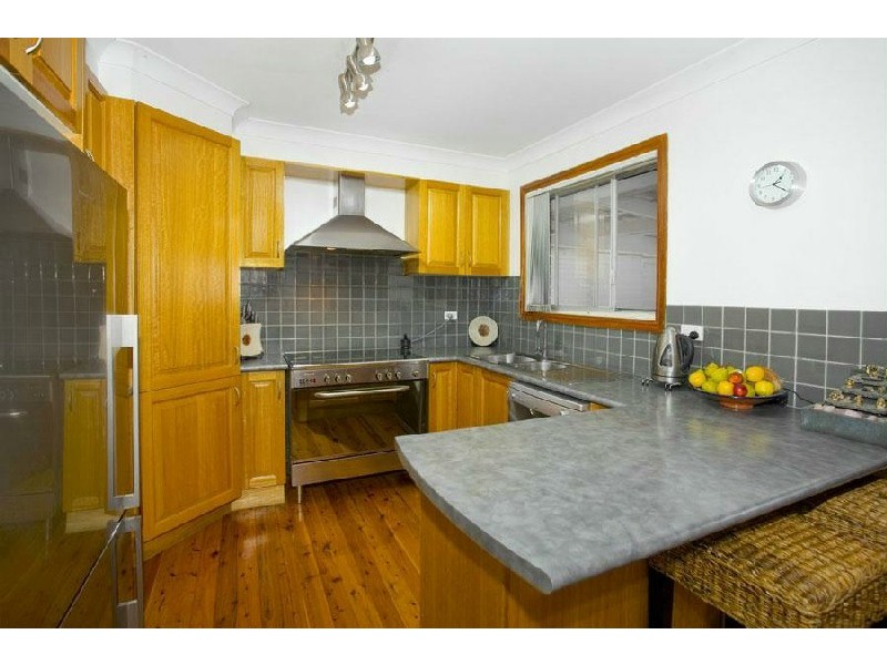 Barrack Heights NSW 2528