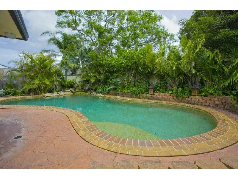 Mount Warrigal NSW 2528