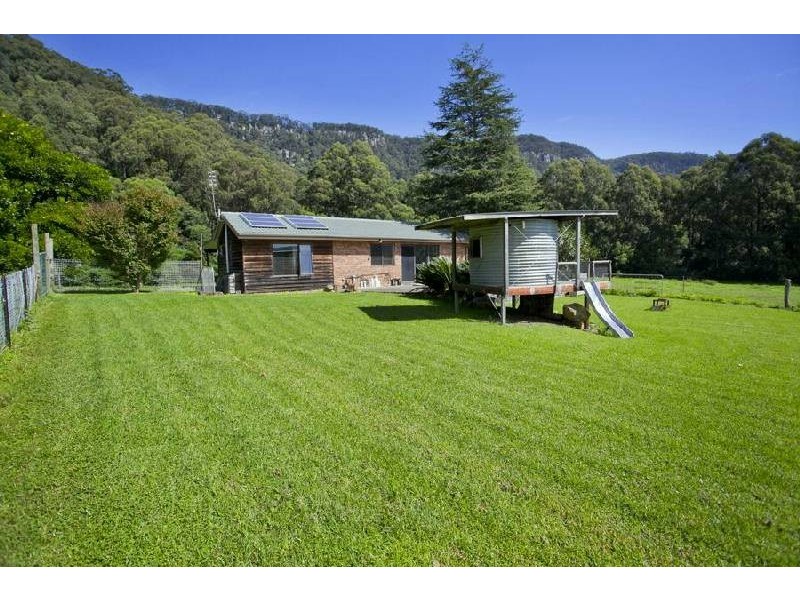 Calderwood NSW 2527