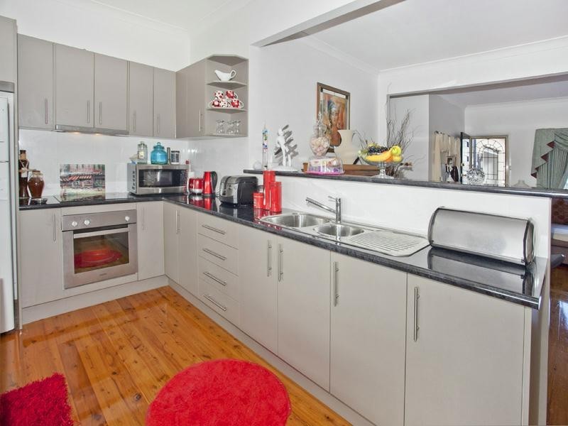 Barrack Heights NSW 2528