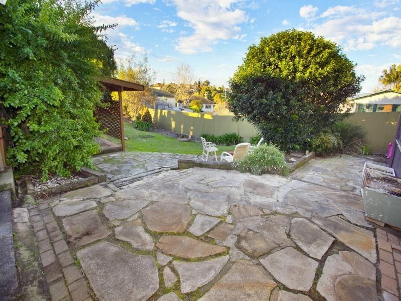 Lake Heights NSW 2502