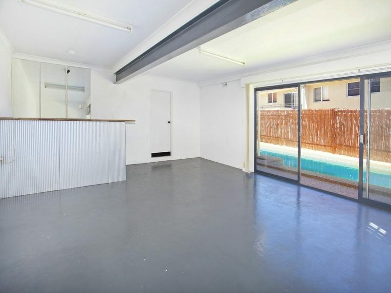 Mount Warrigal NSW 2528