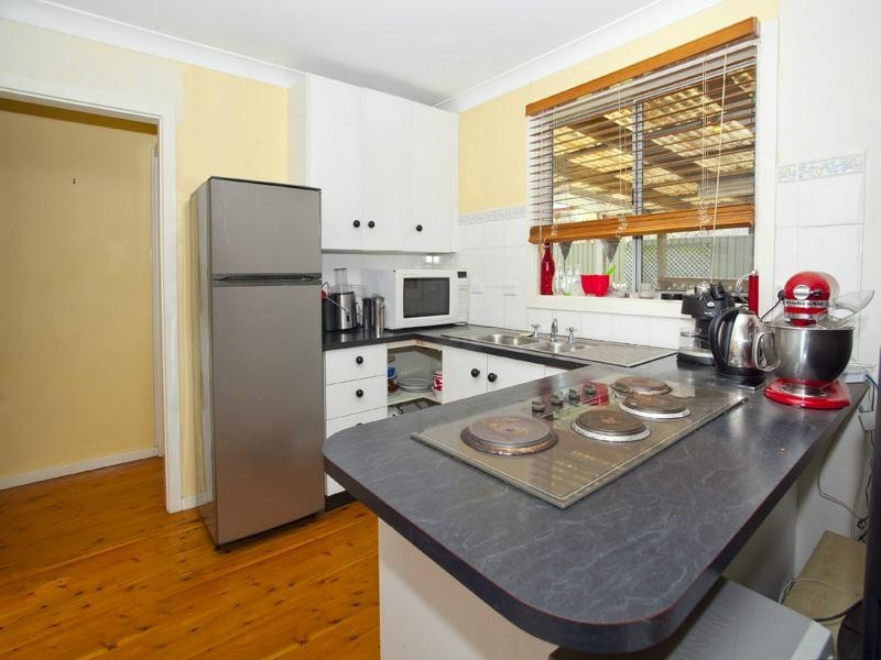 Farmborough Heights NSW 2526