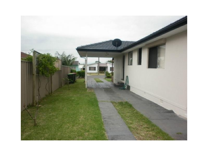Oak Flats NSW 2529