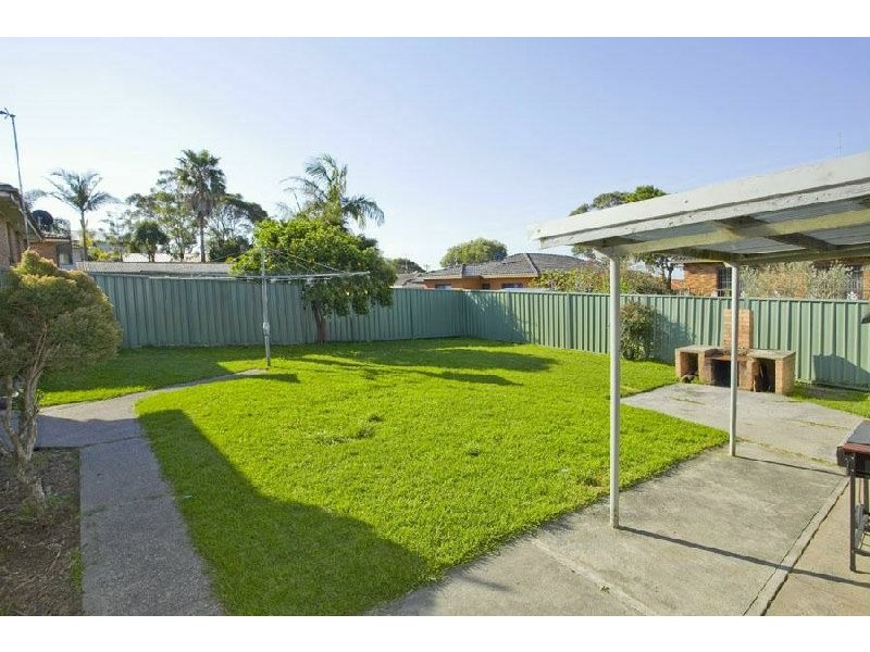 Barrack Heights NSW 2528