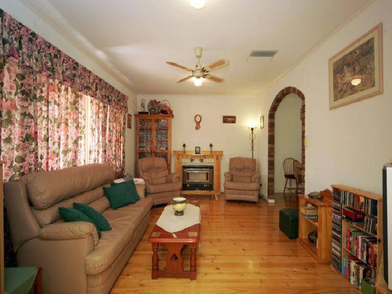 3 BORONIA AVENUE, Salisbury East SA 5109