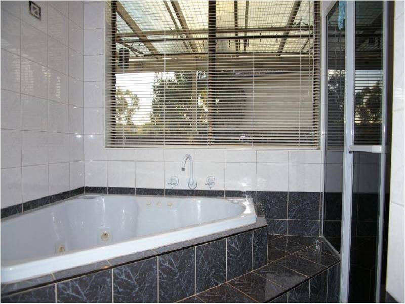 11 MADIGAN COURT, Greenwith SA 5125