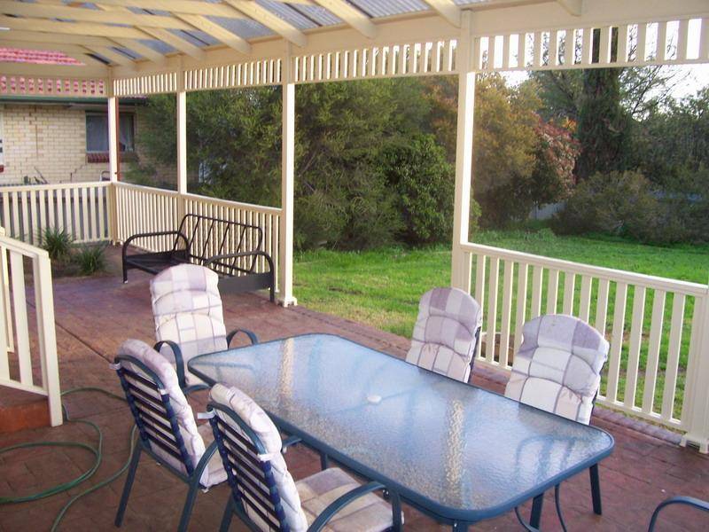 29 LINDSAY AVENUE, Valley View SA 5093