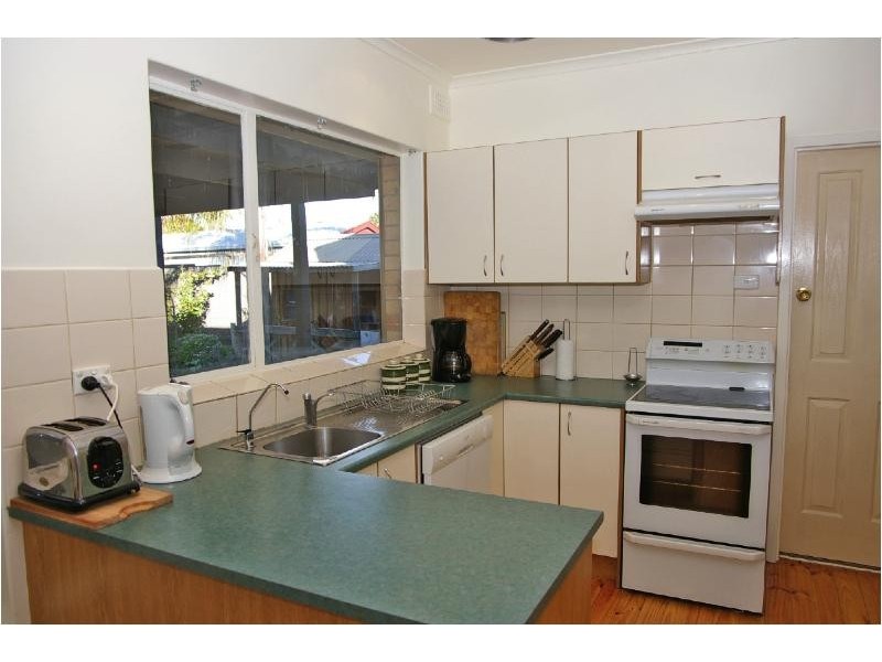 22 MORRIS DRIVE, Valley View SA 5093