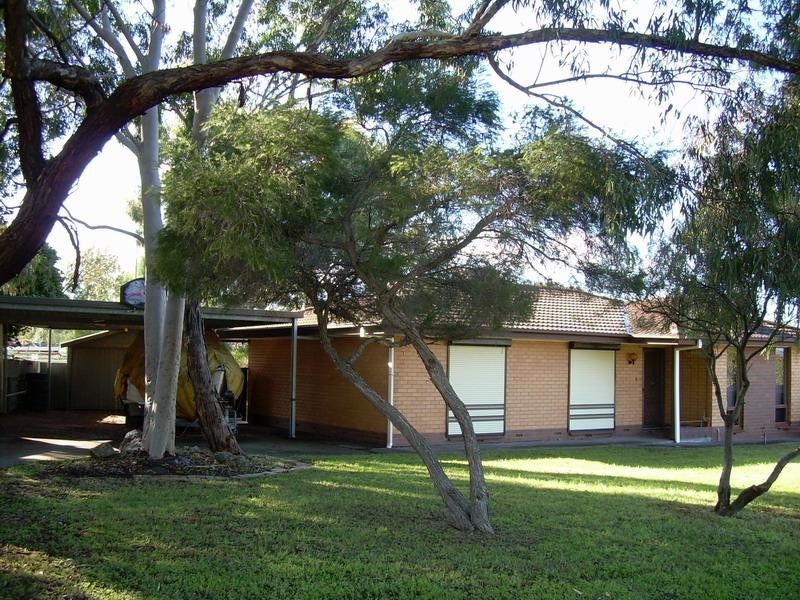 13 FARM DRIVE, Redwood Park SA 5097