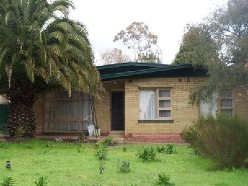 18 OLEANDER DRIVE, Banksia Park SA 5091