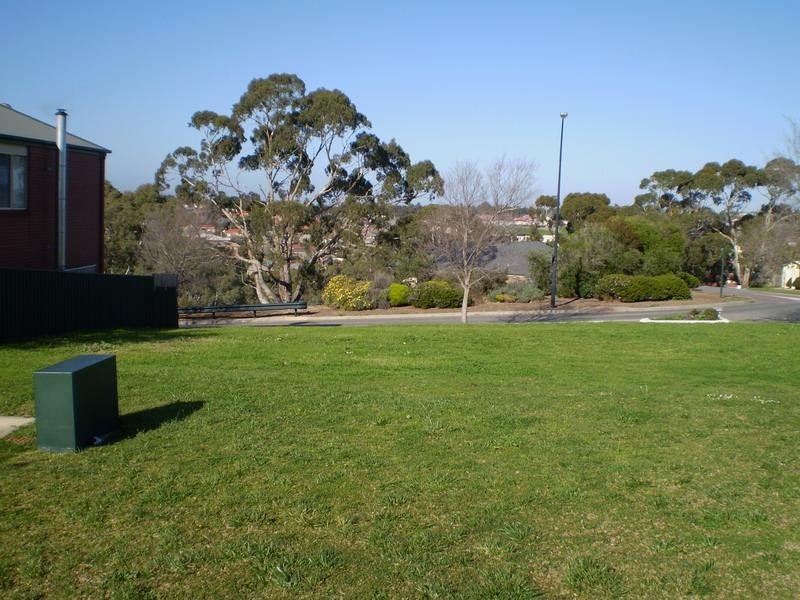 2 MANCHESTER COURT, Golden Grove SA 5125