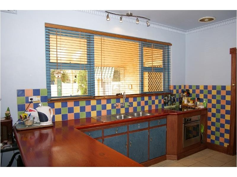 7 HARRIS ROAD, Redwood Park SA 5097