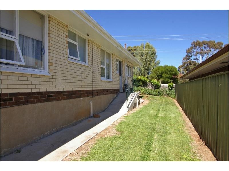 2 RAYLEIGH AVENUE, Highbury SA 5089