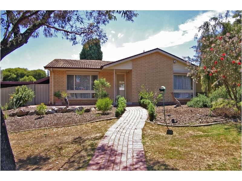 2 DILLON STREET, Redwood Park SA 5097