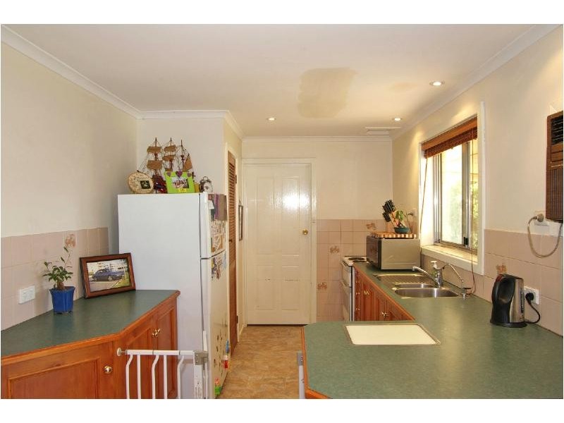 2 DILLON STREET, Redwood Park SA 5097