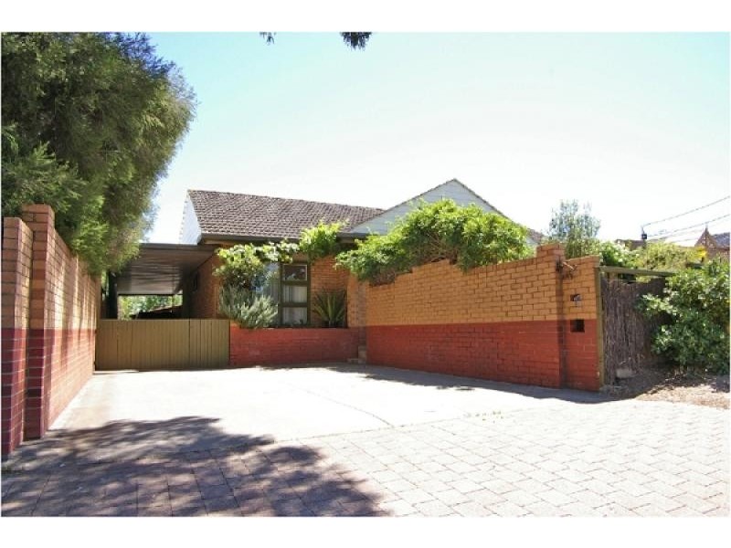 1043 LOWER NORTH EAST ROAD, Highbury SA 5089