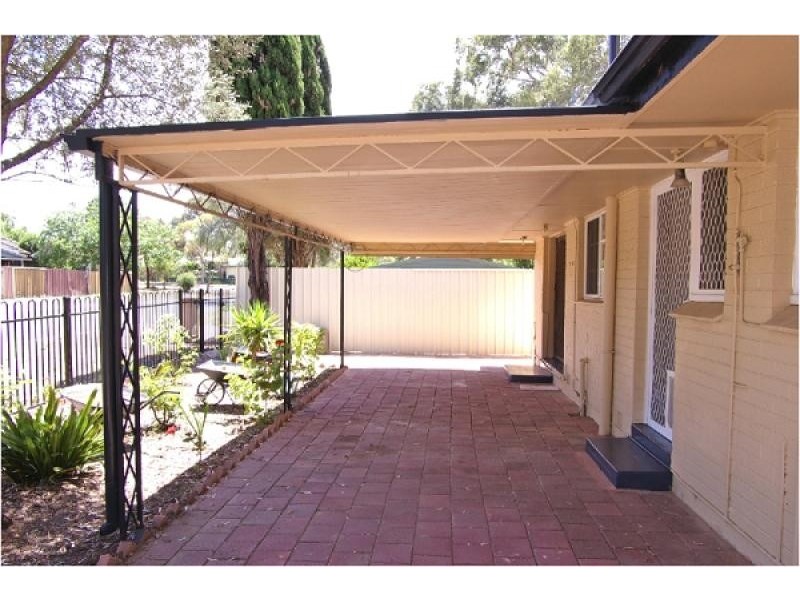 5 DAWN COURT, Ridgehaven SA 5097