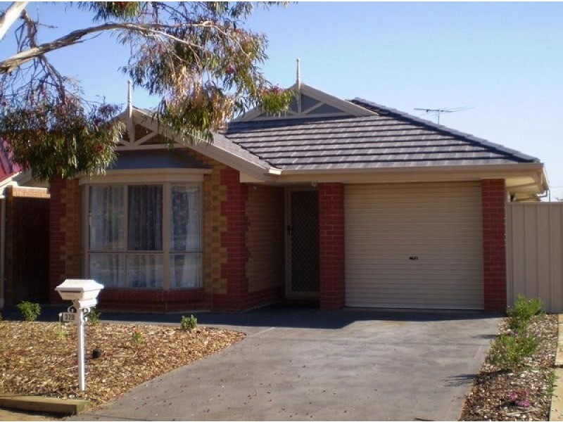 32B WARREN ROAD, Para Hills West SA 5096