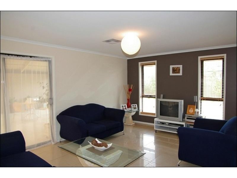 9 Premier Close, Andrews Farm SA 5114