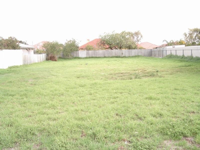83 GLADSTONE ROAD, Mansfield Park SA 5012
