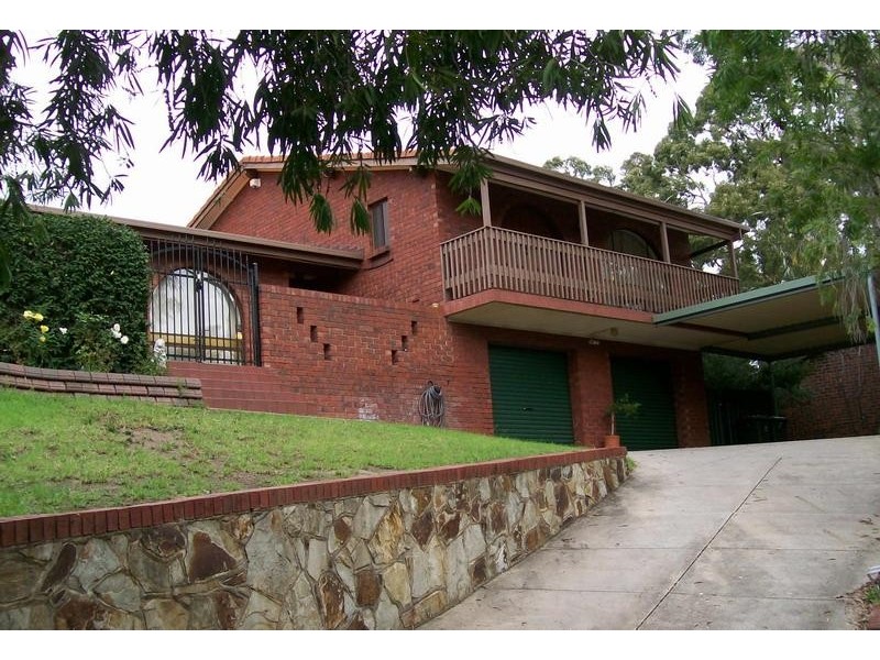 15 Deering Crescent, Banksia Park SA 5091