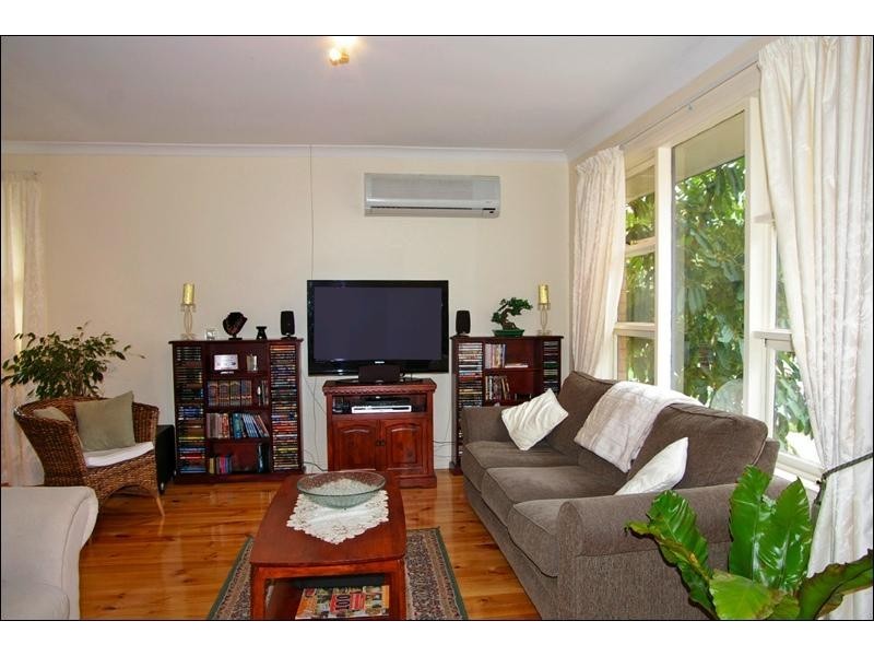 13 GLOUCESTER AVENUE, Redwood Park SA 5097