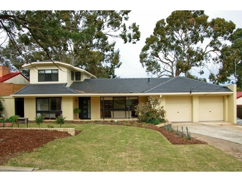 11 CASPAR STREET, Fairview Park SA 5126