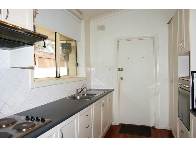 18 Sherwood Drive, Redwood Park SA 5097