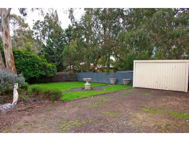 18 Sherwood Drive, Redwood Park SA 5097