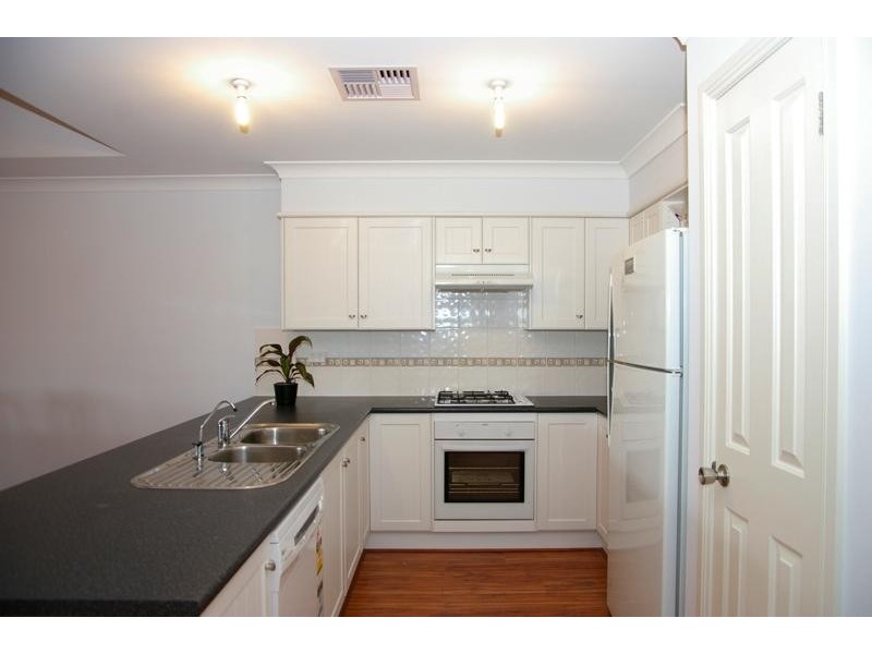 18 McKinlay Crescent, Gilles Plains SA 5086