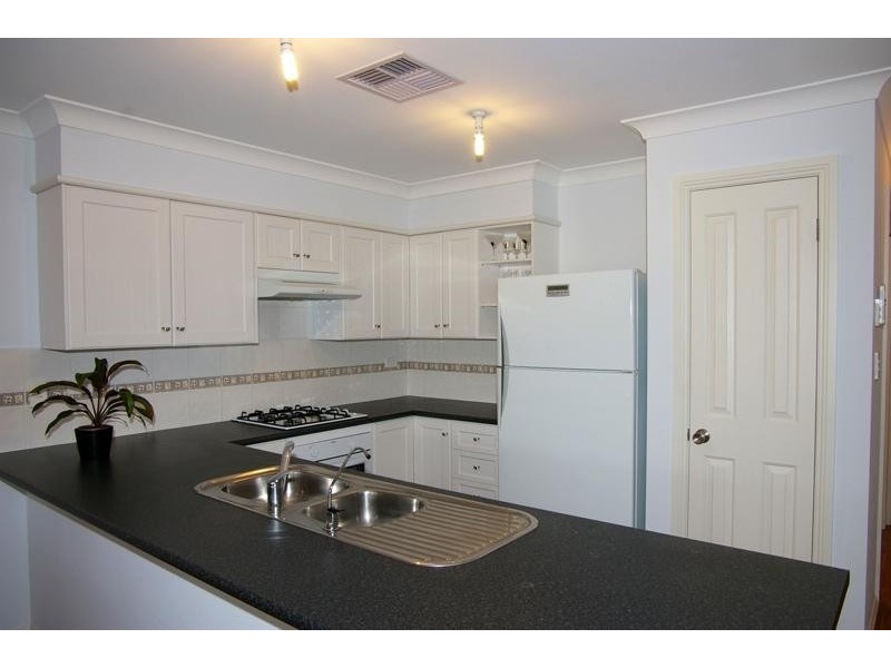 18 McKinlay Crescent, Gilles Plains SA 5086