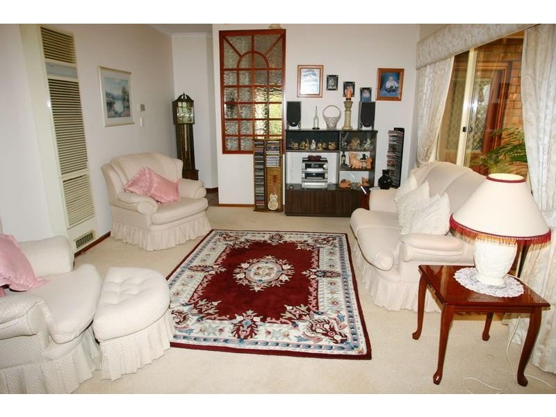 9 Laburnum Drive, Greenwith SA 5125