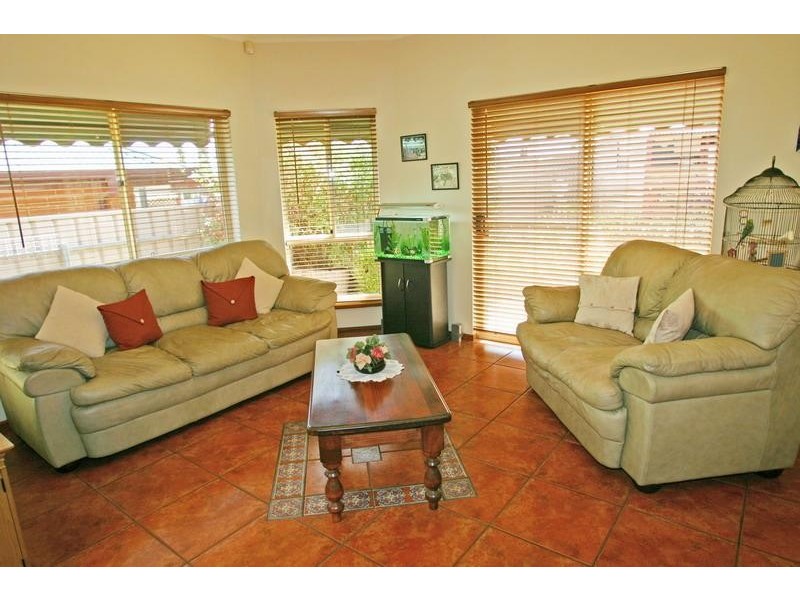 9 Laburnum Drive, Greenwith SA 5125