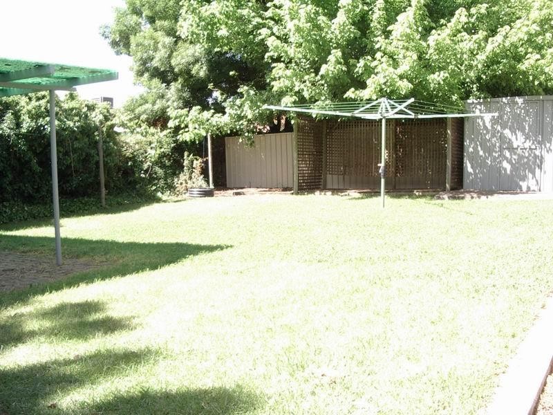 8 Crozier Avenue, Modbury SA 5092