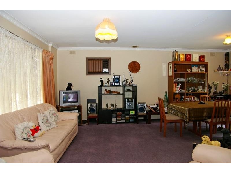 19 Loral Street, Modbury SA 5092