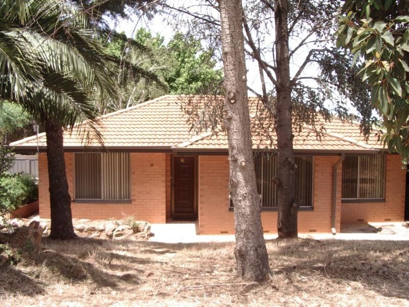 19 Scenic Way, Ridgehaven SA 5097