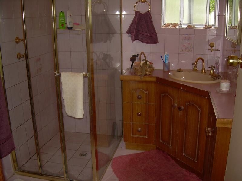 1 Glen Crescent, Vista SA 5091