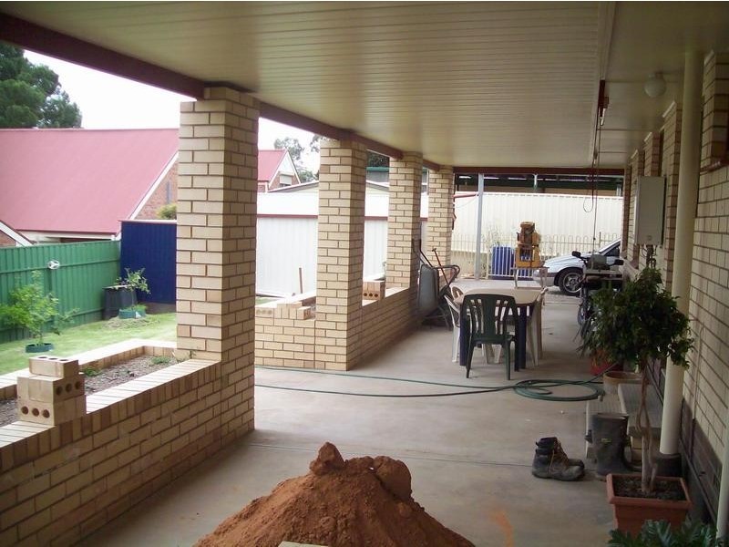 20 Leane Avenue, Ridgehaven SA 5097