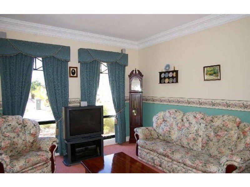 11 Nugent Place, Golden Grove SA 5125