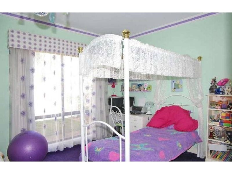 11 Nugent Place, Golden Grove SA 5125