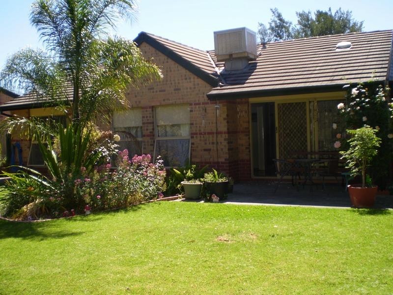 Unit 10/29 Greenfinch Court, Wynn Vale SA 5127