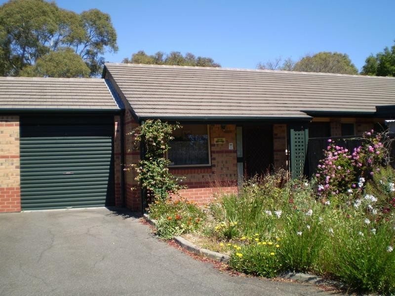 Unit 10/29 Greenfinch Court, Wynn Vale SA 5127